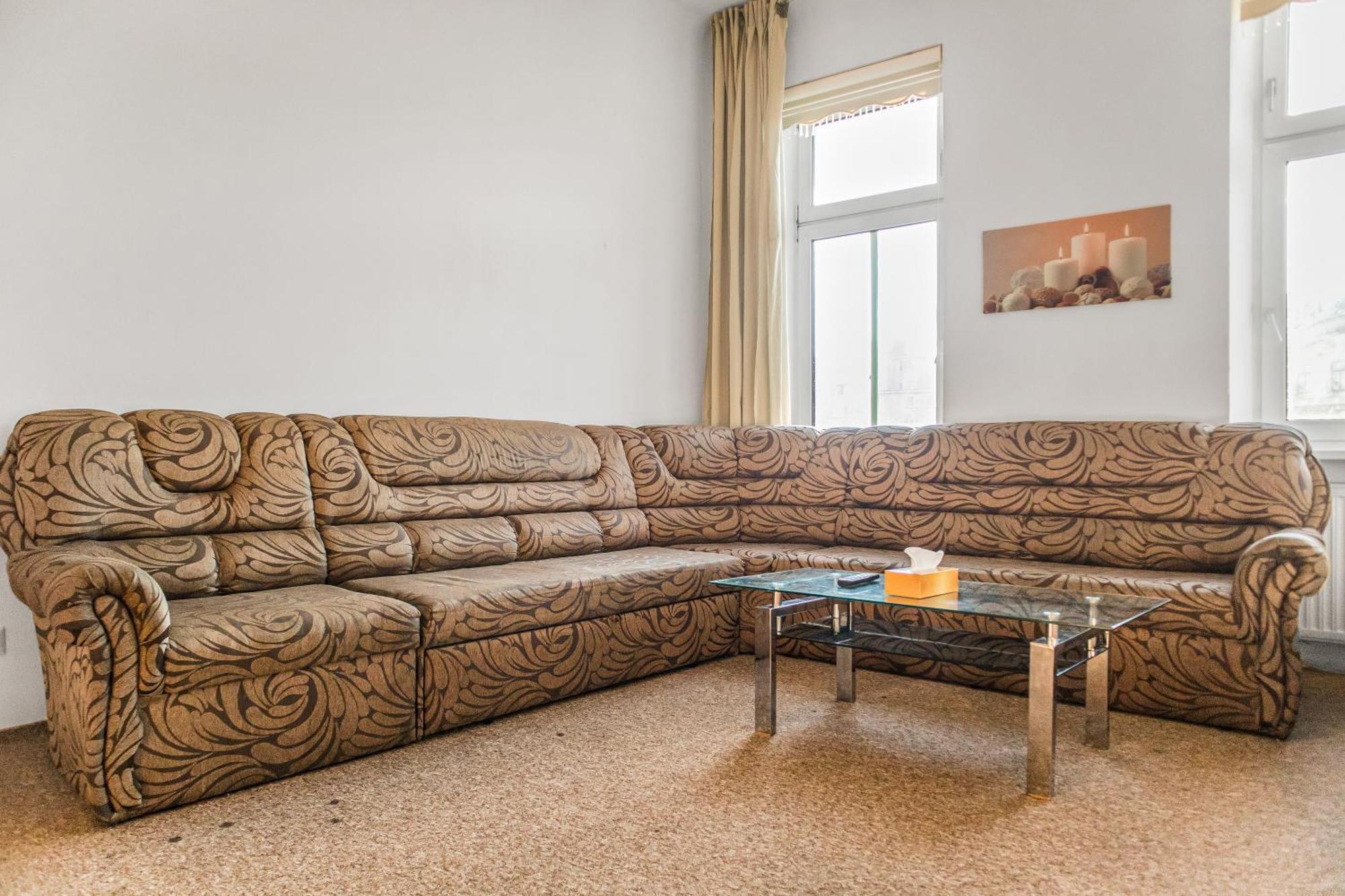 Apartment Comfy 2br Wifi & Tv Next To Millenium Tower