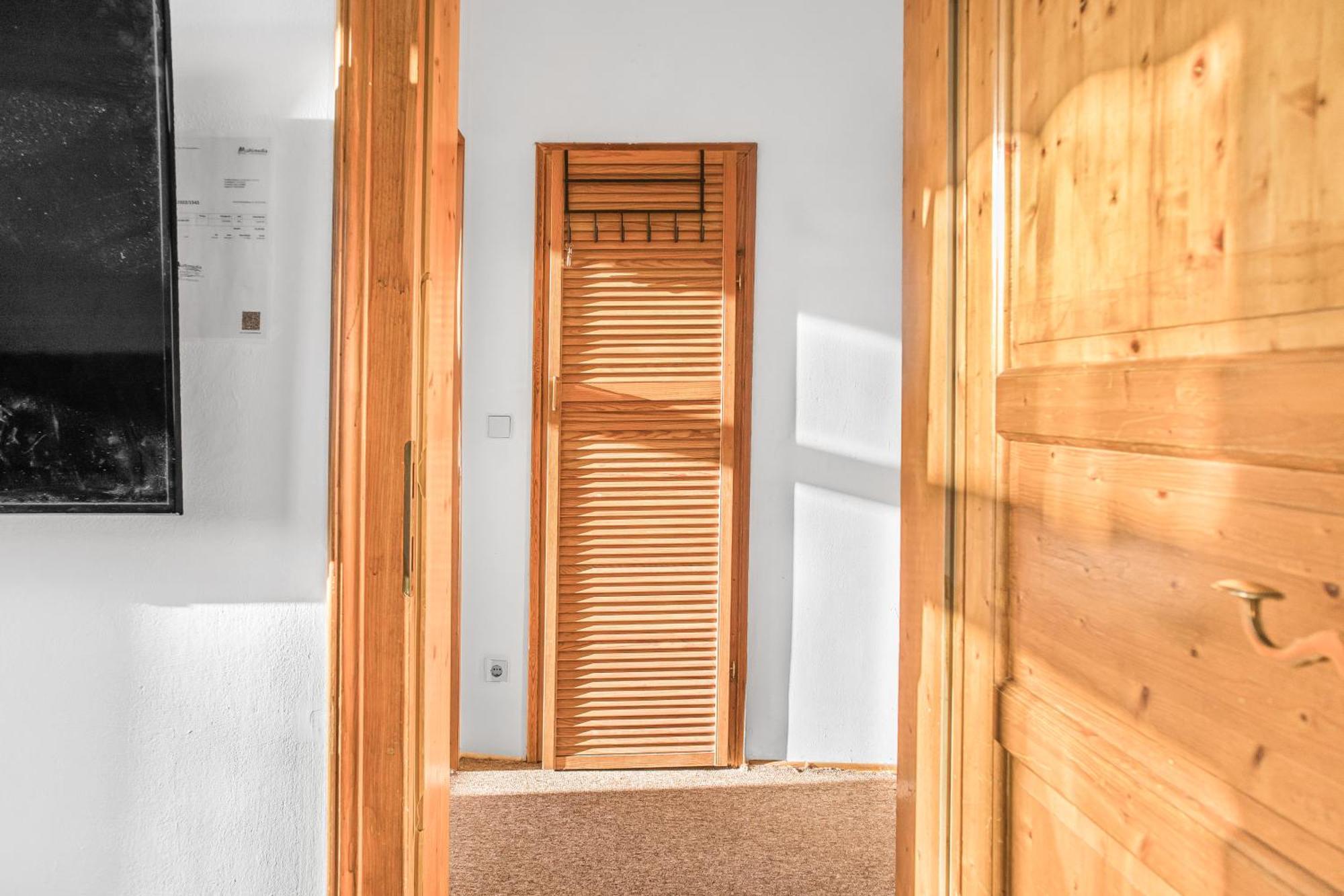 Comfy 2br Wifi & Tv Next To Millenium Tower Wien